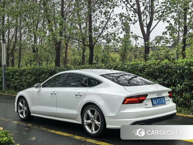 Audi A7 id 3895986 из Китая 9