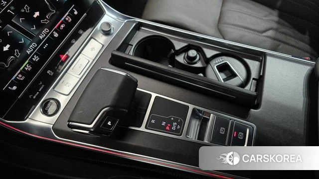 Audi A7 (4K) id 3910783 из Кореи 19