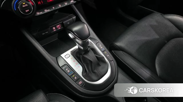 Kia Come New K3 id 3873906 из Кореи 19