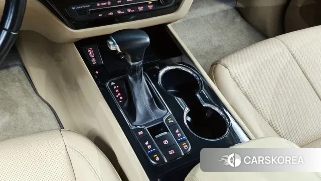 Kia The New Carnival id 3357113 из Кореи 19