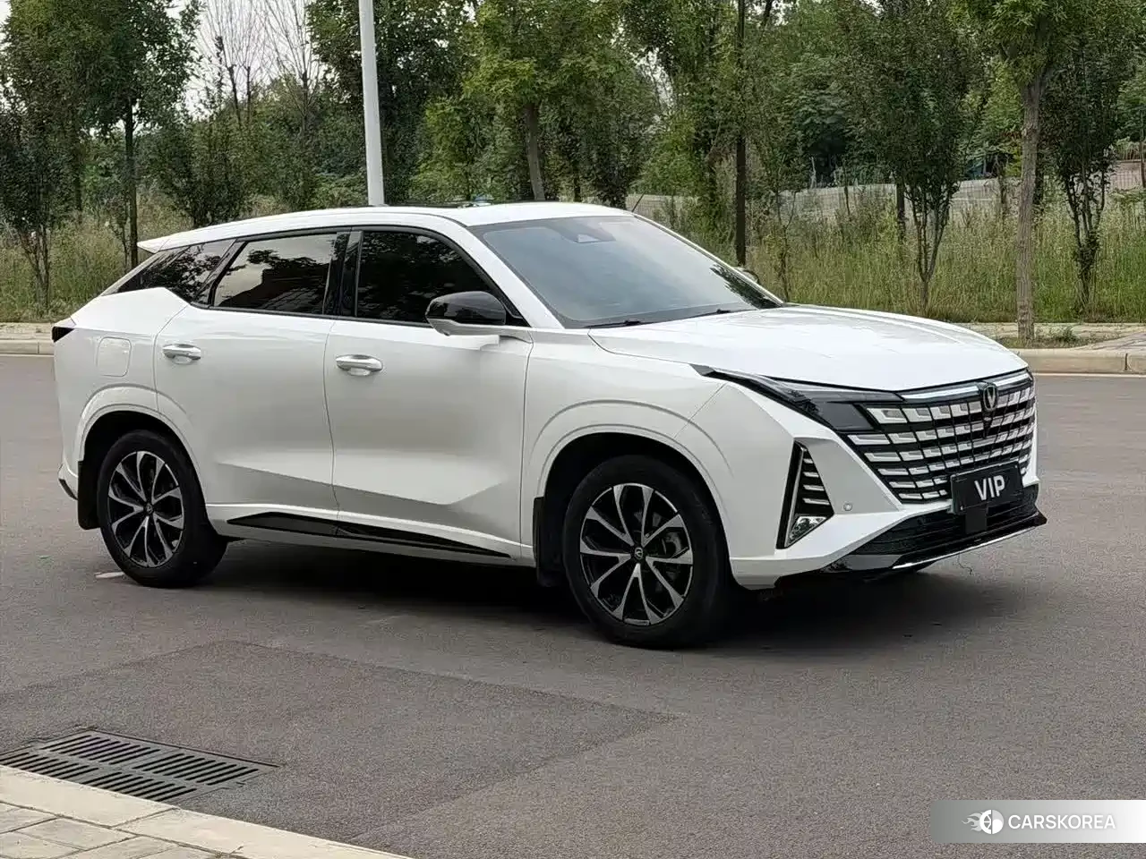 Chang'an UNI-Z New Energy id 4600365 из Китая 11
