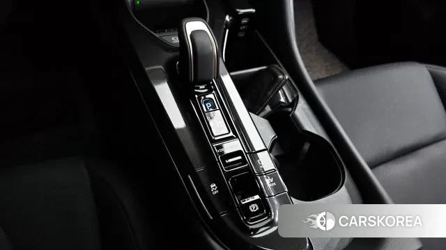 Toyota Crown Crossover id 3533354 из Кореи 19