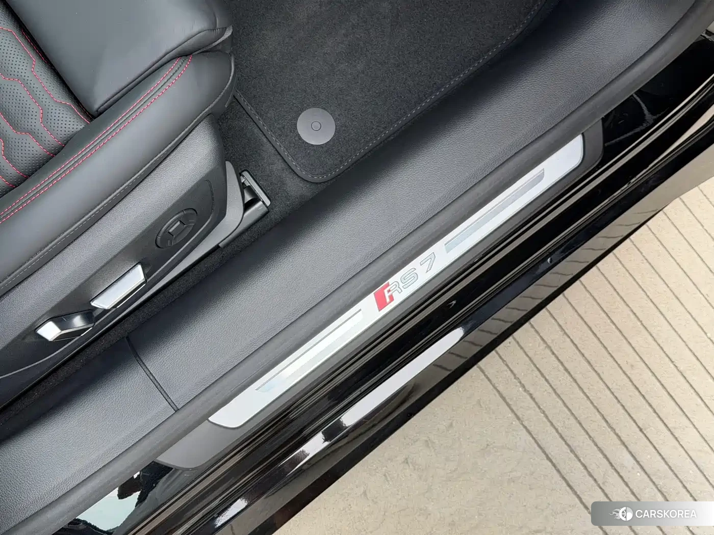 Audi RS 7 id 4576394 из Китая 26
