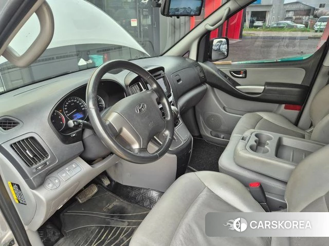 Hyundai The New Grand Starex id 4188188 из Кореи 17