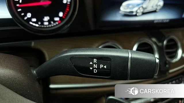 Mercedes-Benz E-Class W213 id 3966096 из Кореи 19