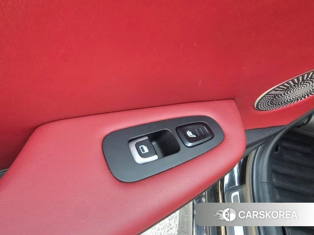 Kia Stinger id 3808264 из Кореи 17