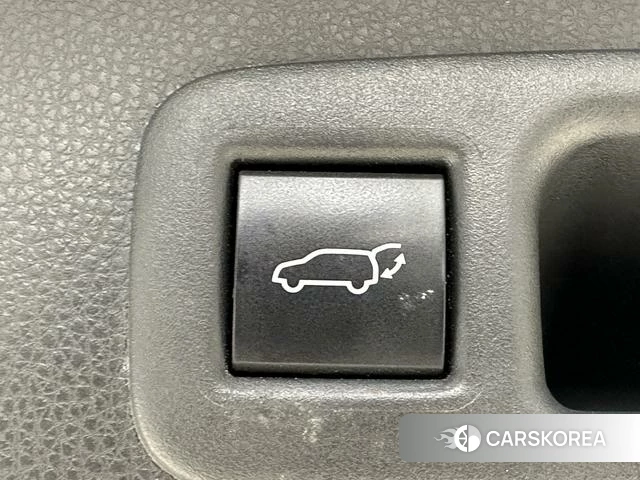 Toyota Crown Lufang id 4221010 из Китая 31
