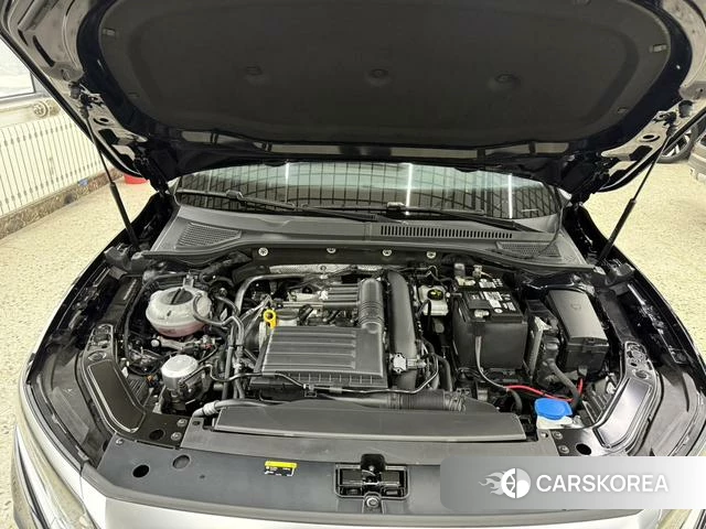 Volkswagen Passat id 4207803 из Китая 10