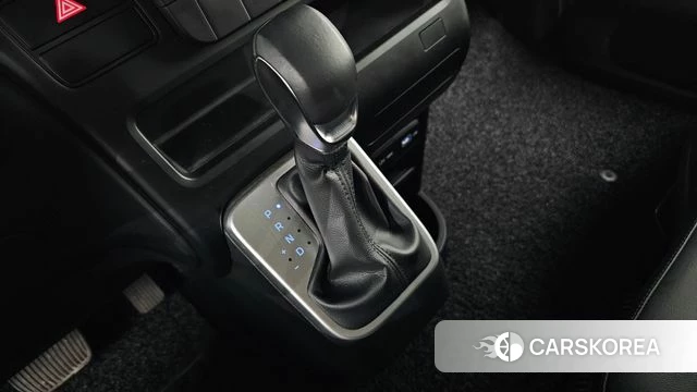 Hyundai Staria id 4383111 из Кореи 19