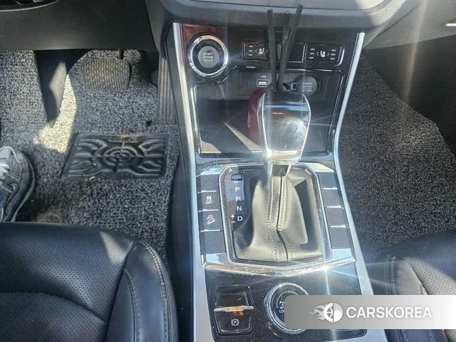 Ssangyong Beautiful Korando id 3319275 из Кореи 9