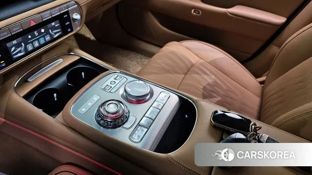 Genesis G90 (RS4) id 3610917 из Кореи 19