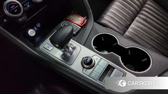 Genesis G70 id 3045380 из Кореи 19