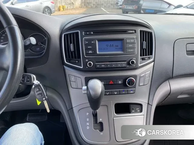 Hyundai The New Grand Starex id 3045259 из Кореи 19