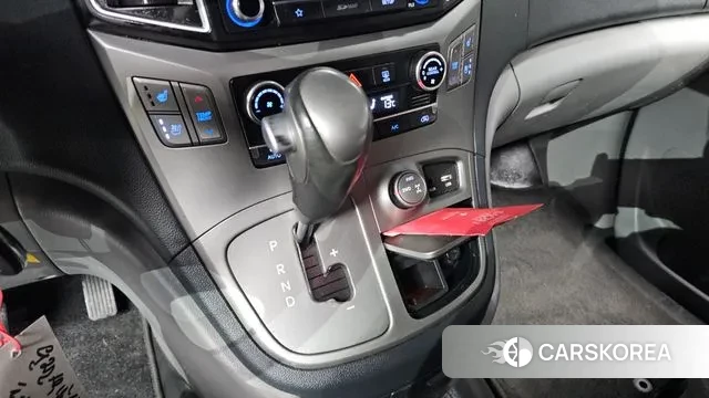 Hyundai The New Grand Starex id 3779304 из Кореи 19
