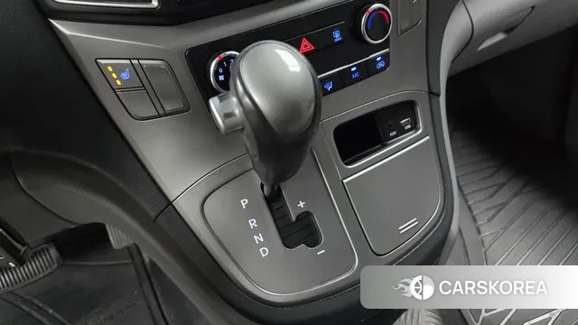 Hyundai The New Grand Starex id 3039106 из Кореи 19