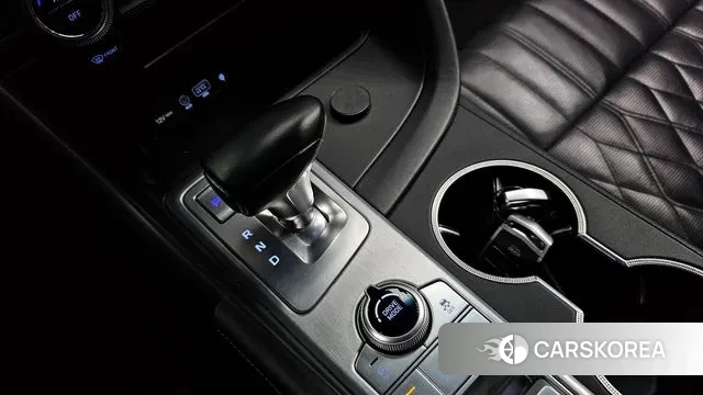 Genesis G70 id 3480418 из Кореи 19