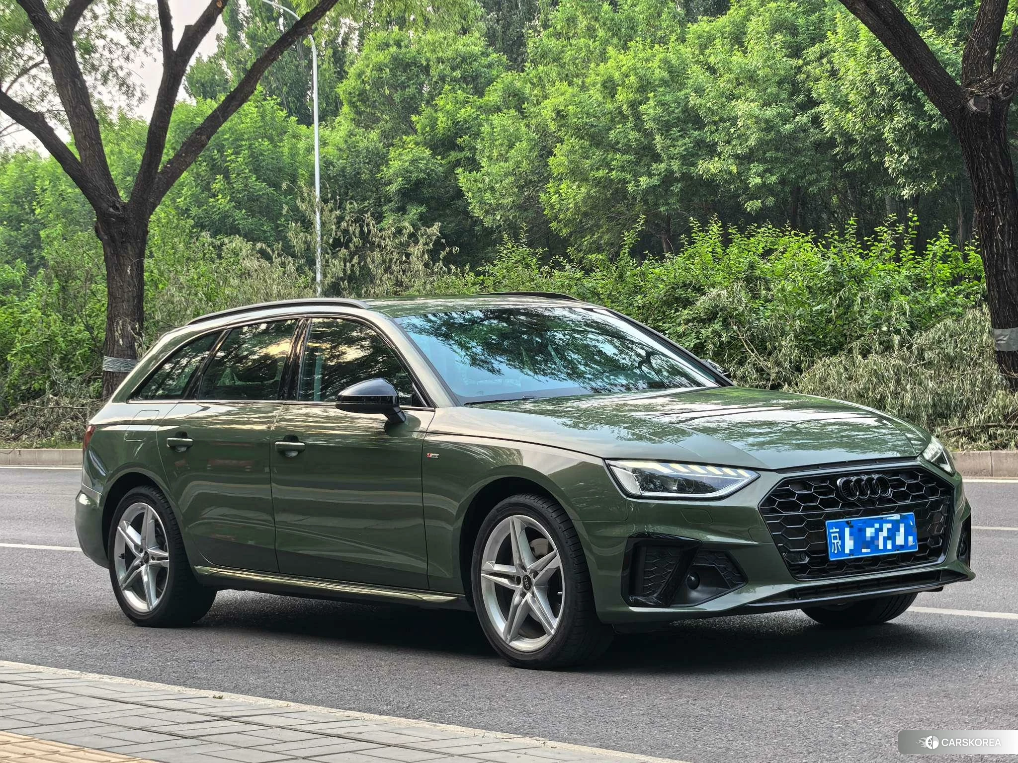 Audi A4 (import) id 4452832 из Китая 16