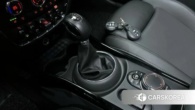 Mini Cooper Clubman id 4245900 из Кореи 35