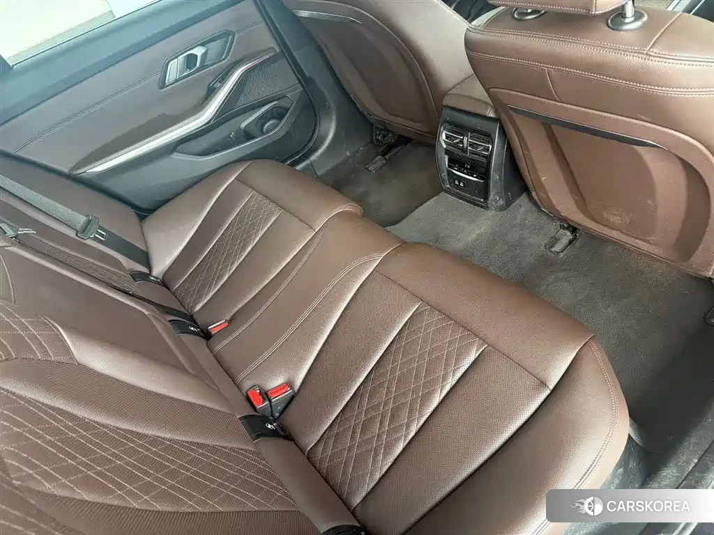 BMW i3 id 4547283 из Китая 26