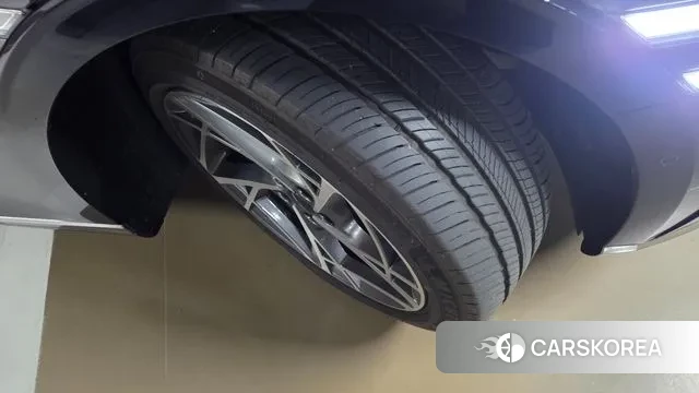 Genesis G90 (RS4) id 3436913 из Кореи 19