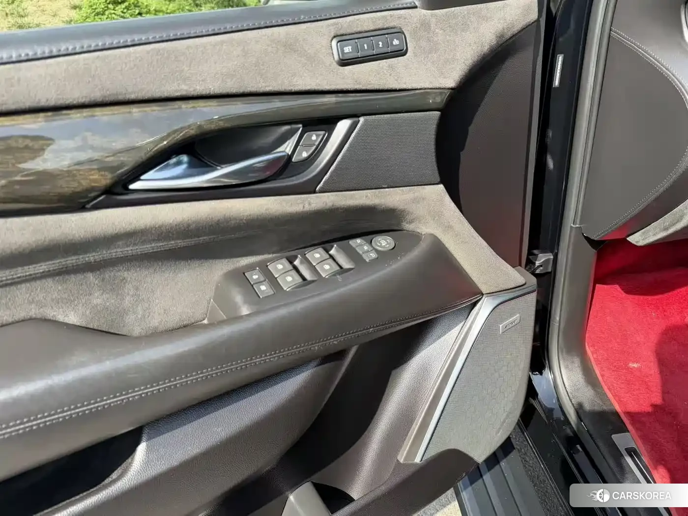 Cadillac Escalade ESCALADE id 4539247 из Китая 15