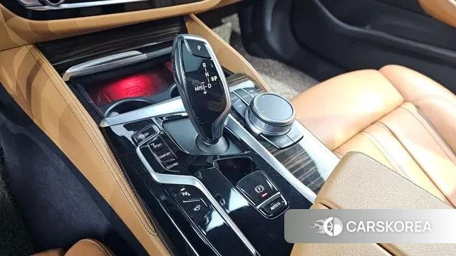 BMW 5 Series (G30) id 3540386 из Кореи 19