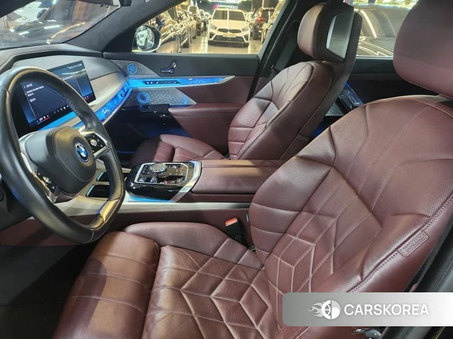 BMW 7 Series (G70) id 4649767 из Кореи 19