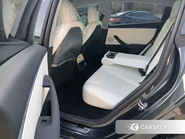 Tesla Model 3 id 3684313 из Кореи 19