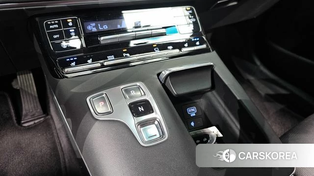 Hyundai The New Grandeur IG id 4323818 из Кореи 19