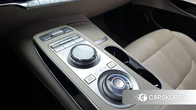 Genesis GV70 id 3904621 из Кореи 19