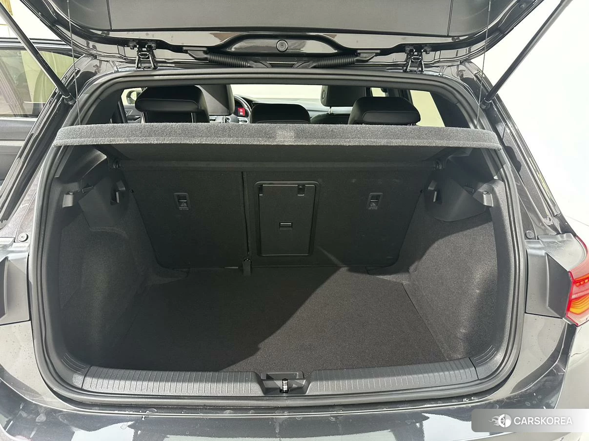 Volkswagen Golf id 4504673 из Китая 29