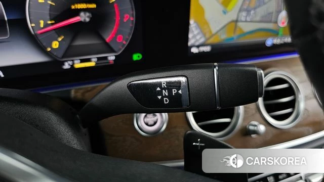 Mercedes-Benz E-Class W213 id 4619839 из Кореи 19