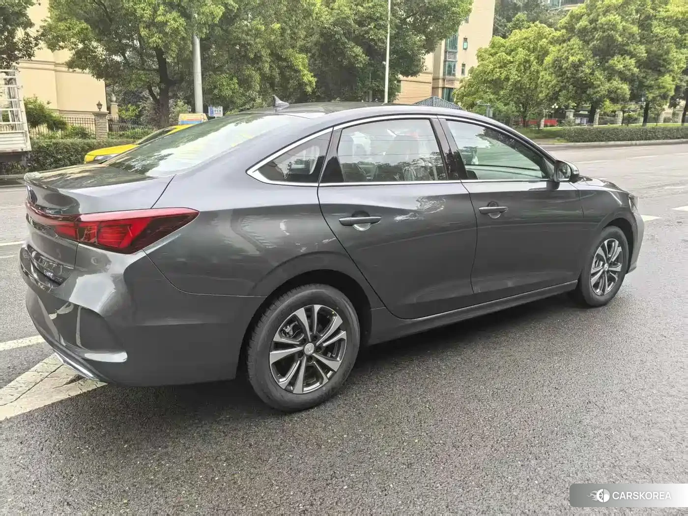 Chang'an Yidong id 4649346 из Китая 9