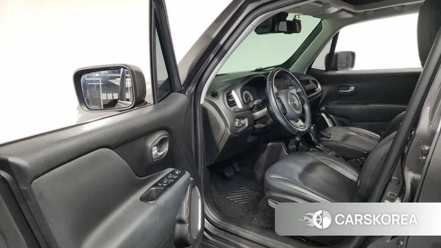 Jeep Renegade id 3911421 из Кореи 19