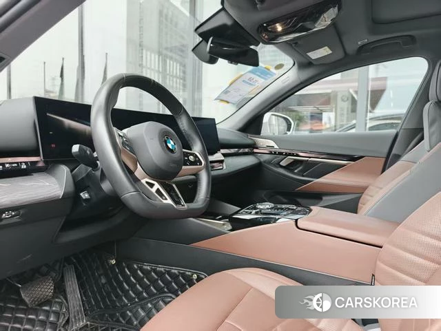 BMW 5 series id 4392321 из Китая 12