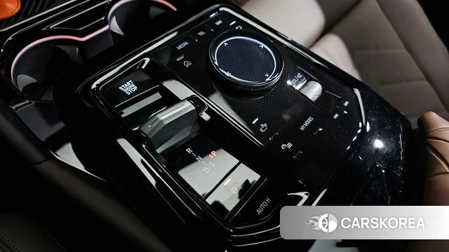 BMW 5 Series (G60) id 3850120 из Кореи 19