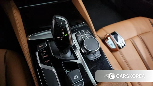 BMW 5 Series (G30) id 3873085 из Кореи 19