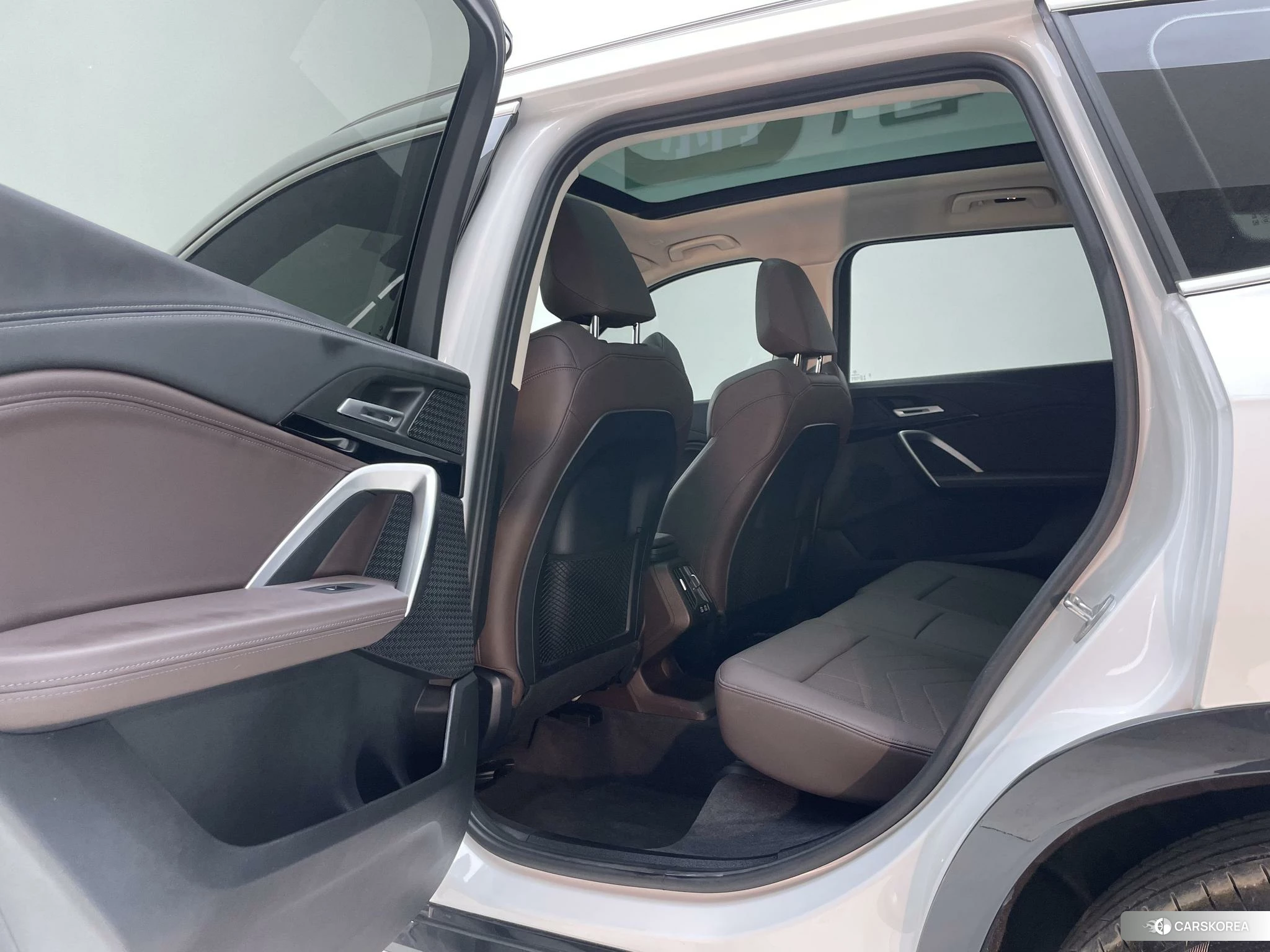BMW X1 id 4462099 из Китая 27