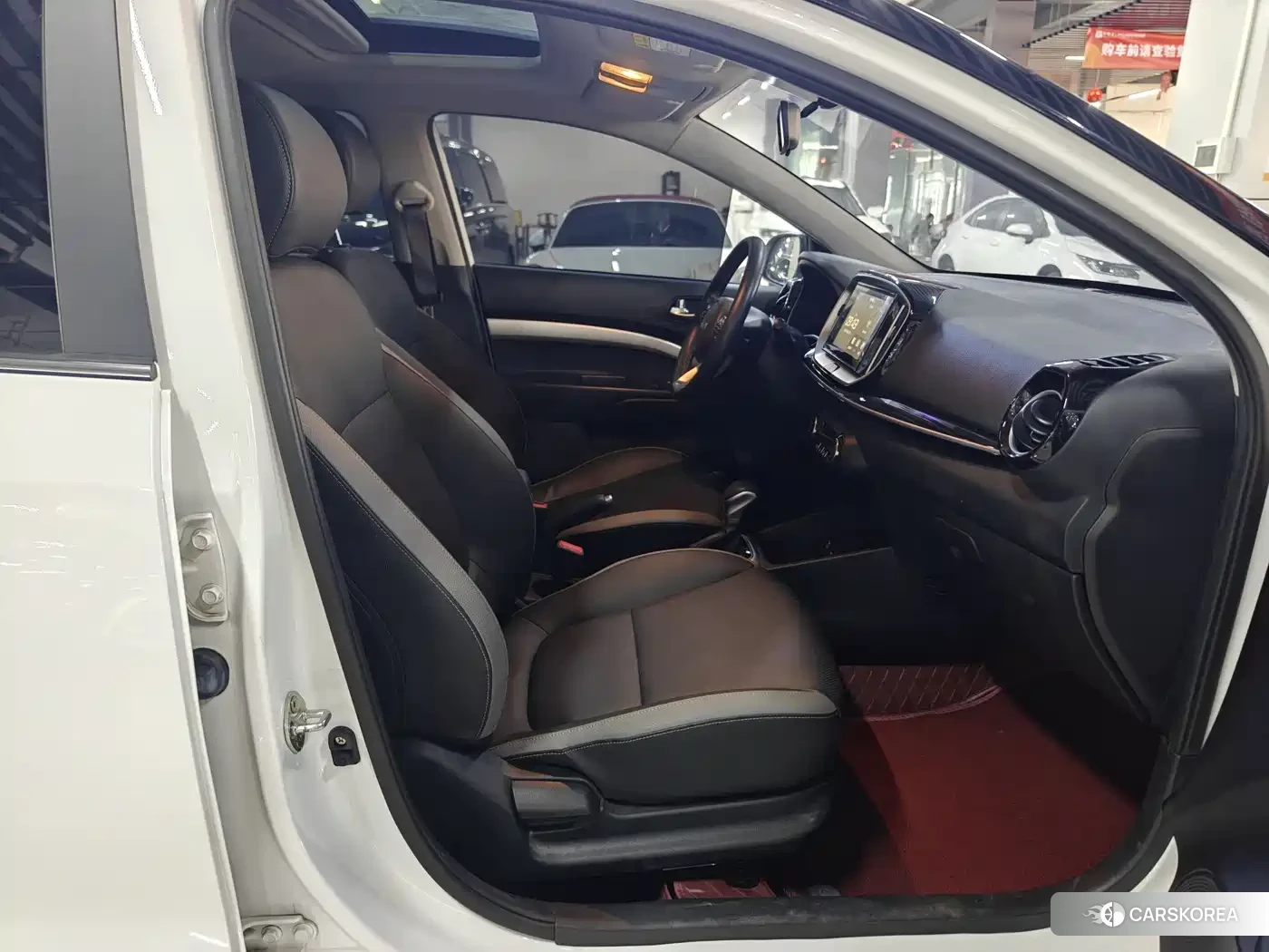 Kia Yi Ran id 4578251 из Китая 12