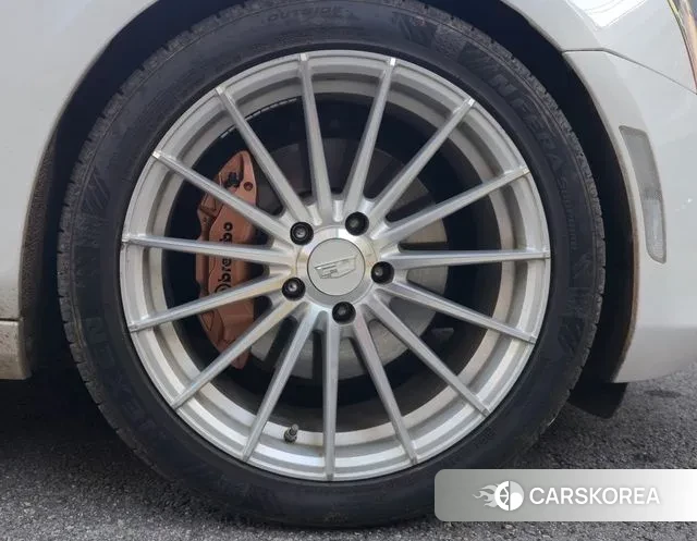 Cadillac ATS id 3368440 из Кореи 9