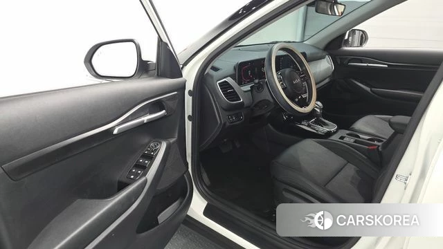 Kia The New Seltos id 4729980 из Кореи 29