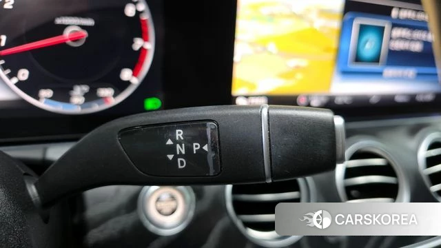 Mercedes-Benz E-Class W213 id 3942738 из Кореи 19