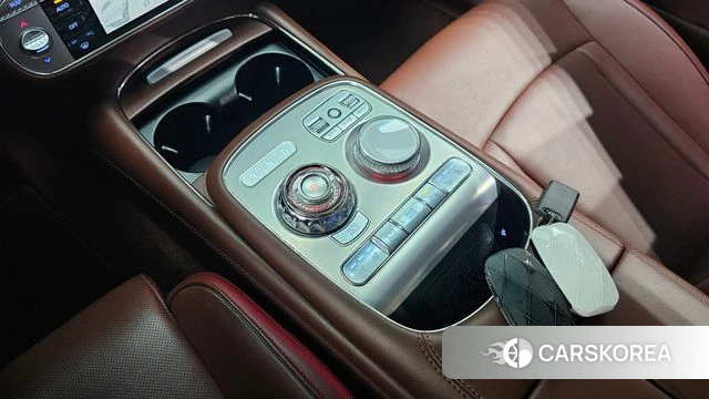 Genesis G90 (RS4) id 4745355 из Кореи 30