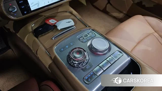 Genesis G90 (RS4) id 3360596 из Кореи 19