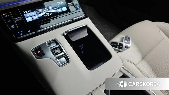 Hyundai The New Grandeur IG Hybrid id 4608886 из Кореи 19