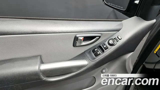 Hyundai The New Grand Starex id 2700906 из Кореи 19