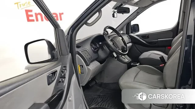 Hyundai The New Grand Starex id 3656350 из Кореи 19