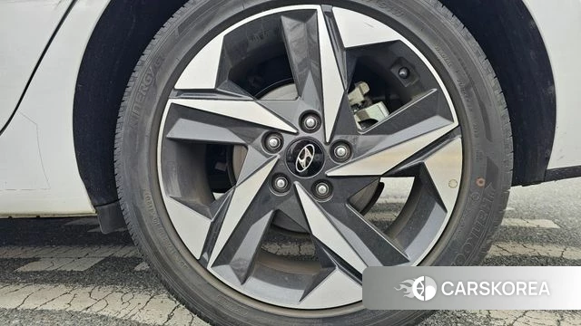 Hyundai Avante (CN7) id 3844321 из Кореи 19