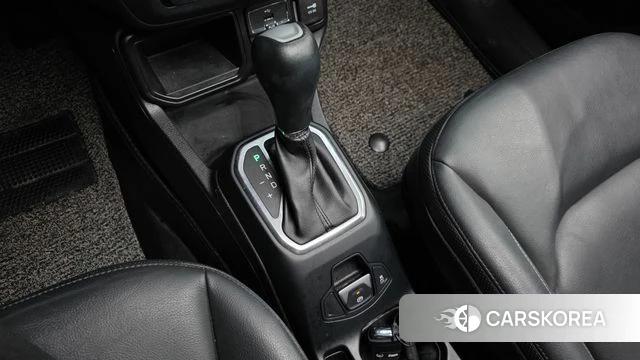 Jeep Renegade id 3820956 из Кореи 19