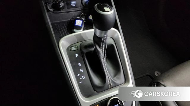 Hyundai Venue id 4384052 из Кореи 30